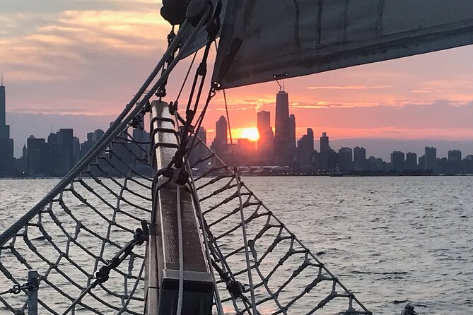 Chicago's Fireworks Show aboard Tall Ship Windy! - Getting to 800 East Grand Avenue