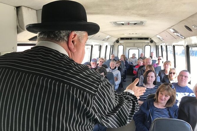 Chicago's Original Gangster Tour by Bus - The guides are the heart of the experience