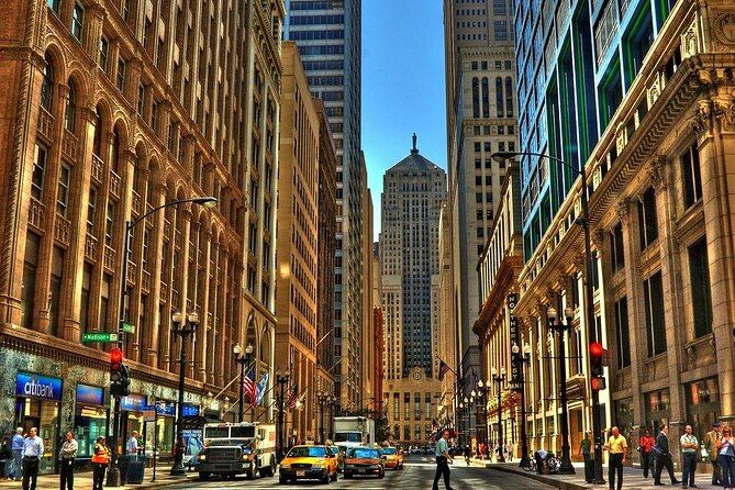 Chicago's Secret Interiors Architectural Walking Tour - The Field Building brings Art Deco into the route