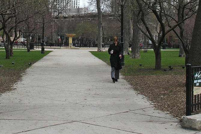 Chicago's Storied Neighborhood: An Audio Tour - Rockefeller Memorial Chapel and the University Setting