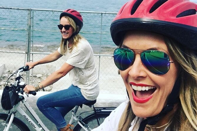 Chicago's West Side Foodie Ride Bike Tour - Wicker Park and Bucktown bring the local character