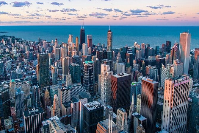 Chicago Scenic Driving Tour - Millennium Park and the city’s most familiar photo stops