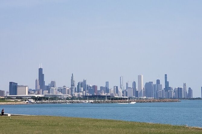 Chicago Scenic Driving Tour - Deen Ajeigbe’s flexible guiding style