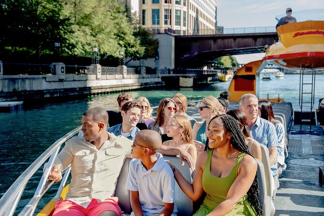 Chicago Seadog River & Lake Architectural Tour - What you can realistically photograph