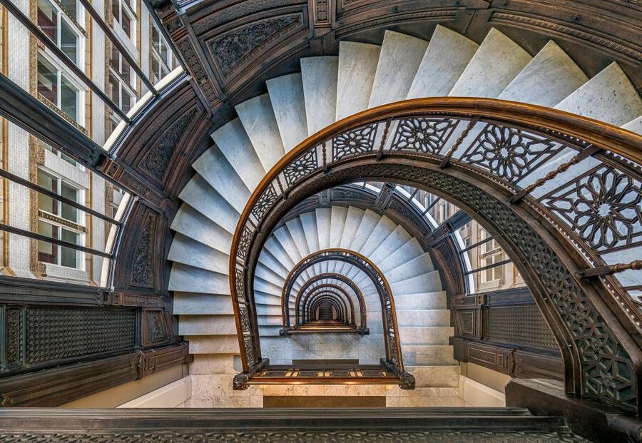 Chicago: Secret Interiors Architecture Walking Tour - The Field Building and Marquette Building
