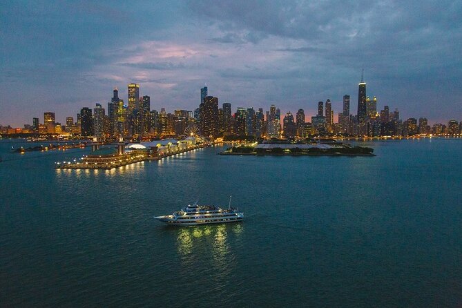 Chicago Signature Dinner Cruise on Lake Michigan - Key points to know before boarding