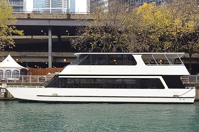 Chicago Skyline Tiki Chic Party Cruise on Lake Michigan - Downtown architecture from a low, moving viewpoint