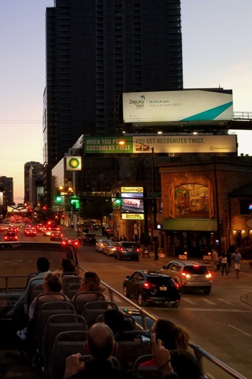 Chicago: Sunset Tour by Open-top Bus with Live Guide - River North as the city lights come on