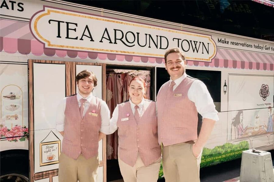 Chicago: Tea Around Town With Curated Teas & Iconic Sights - A Moving Tea Room in the Heart of Chicago