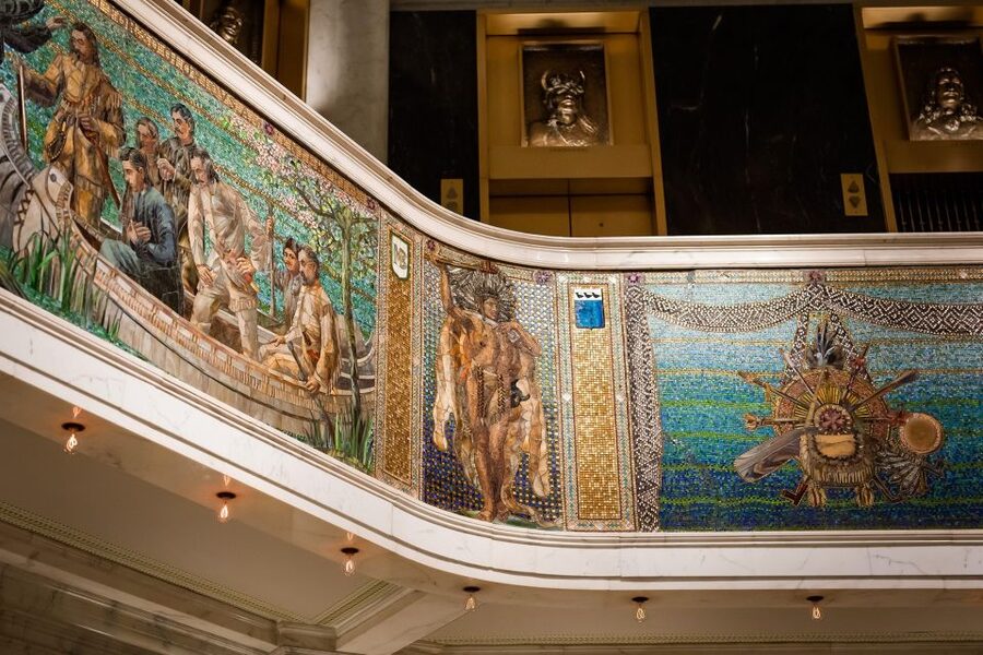 Chicago: Tiffany Art Glass Works Walking Tour - A practical plan for the day