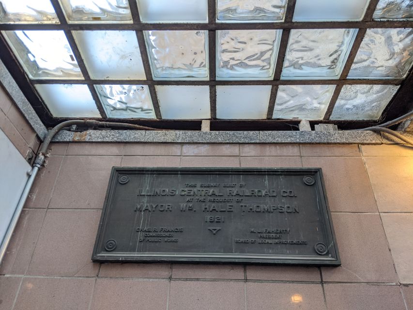 Chicago: Underground Pedway & Downtown Secrets Walking Tour - Learning the route instead of merely following it