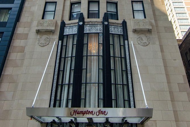 Chicago Walking Tour: A Walk Through Time - 177 N State Street and the cast-iron clue