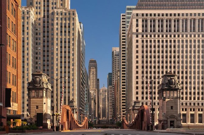 Chicago Walking Tour: Historic Skyscrapers - Starting at the Fine Arts Building