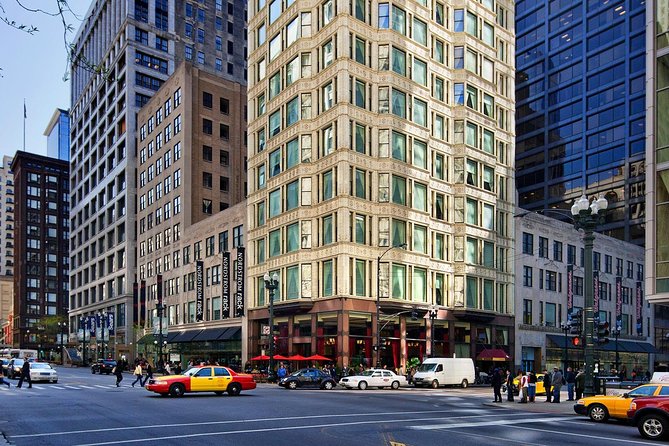 Chicago Walking Tour: Modern Architecture - Why Chicago’s newer buildings deserve a closer look