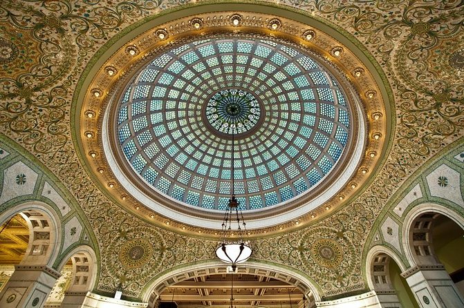 Chicago Walking Tour: Tiffany Treasures - Walking downtown with the details overhead