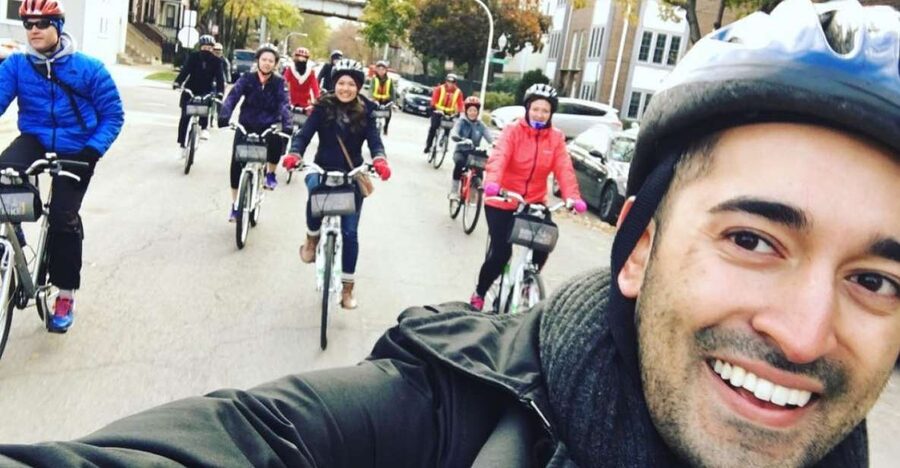 Chicago: Westside Food Tasting Bike Tour with Guide - Key points at a glance