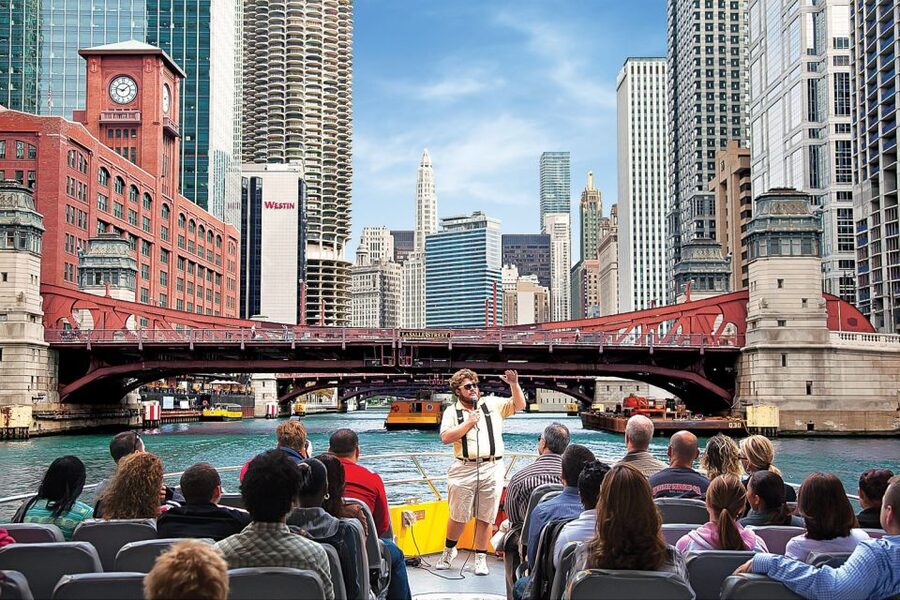 City Cruises Chicago: 75-min Speedboat Architecture Cruise - Marina City, Merchandise Mart, and Wolf Point