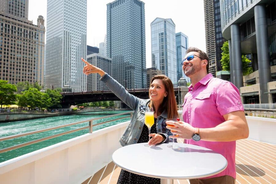City Cruises Chicago: Brunch, Lunch, or Dinner River Cruise - Why a Chicago River meal works so well