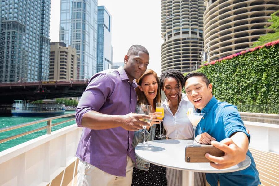 City Cruises Chicago: Brunch, Lunch, or Dinner River Cruise - Service, seating, and the right kind of occasion