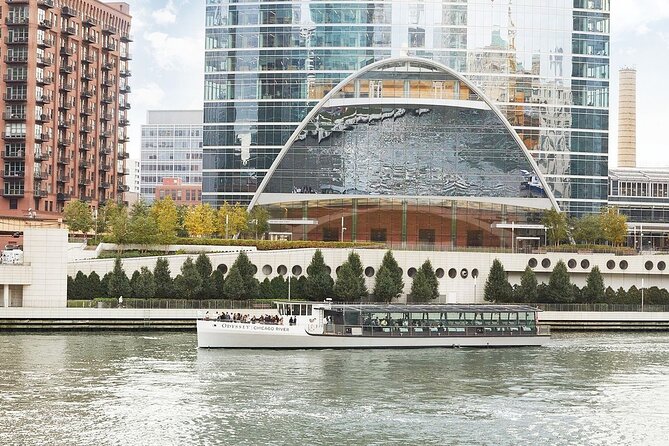 City Cruises Chicago: River Architectural Lunch Cruise - Civic Opera House: architecture with a grand civic purpose