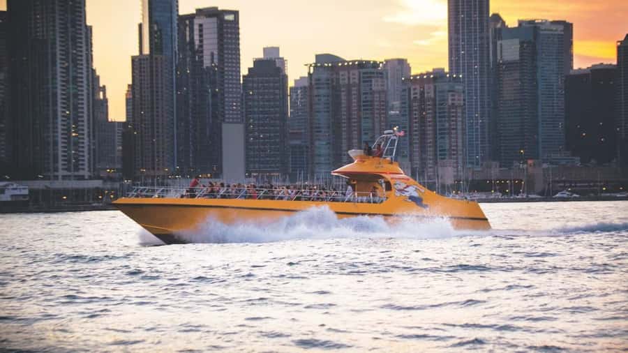 City Cruises Chicago: Seadog Speedboat Lake Firework Cruise - What the 60-minute Seadog ride feels like
