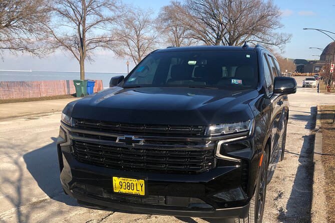 Curbside SUV Transfer from ORD to Downtown Chicago - Communication is part of the service