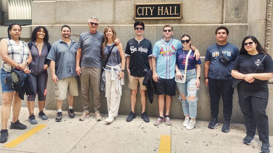 Downtown Chicago TV & Movie Filming Locations Walking Tour - Walking conditions and simple preparation