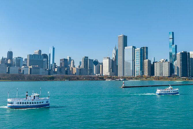 Lake Michigan Skyline Cruise in Chicago - Finding the departure point at Navy Pier