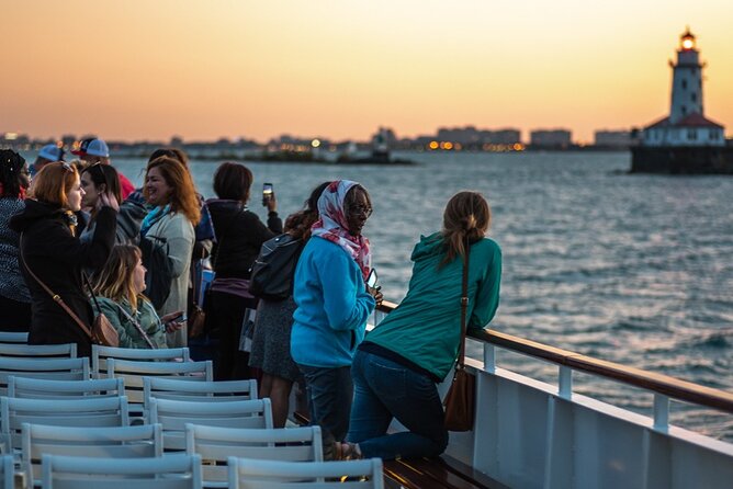 Lake Michigan Sunset Cruise in Chicago - Sunset from the open top deck