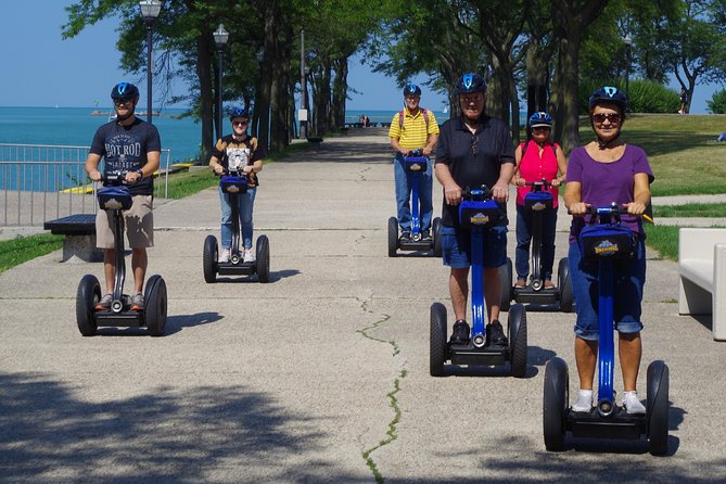 Lakefront Segway Tour in Chicago - What the guide adds to the ride