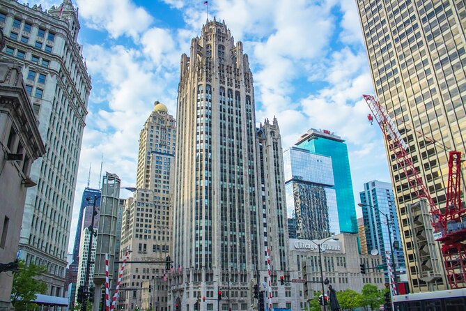 Magnificent Mile Tour With Optional 360 Chicago Upgrade - Rush Street, Cartier, and the riverfront contrast