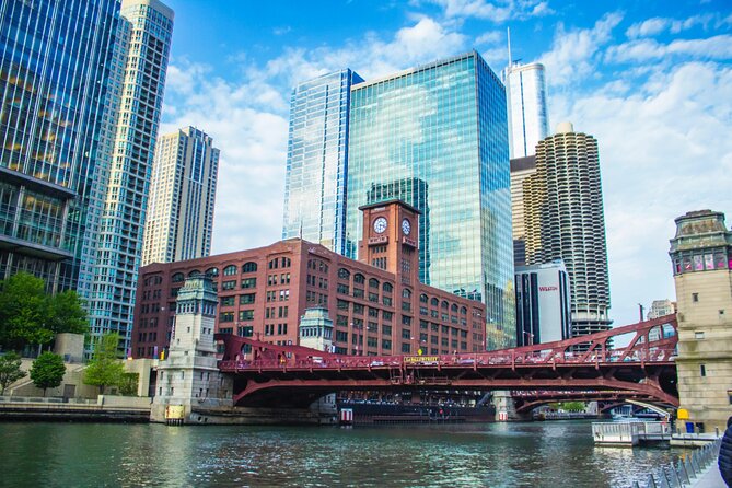 Magnificent Mile Tour With Optional 360 Chicago Upgrade - Timing, meeting point, and practical limits