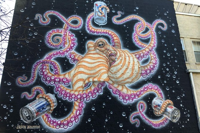 Offbeat Street Art Tour of Chicago: Urban Graffiti, Art, and Murals - Ending at Logan 11 Bar & Kitchen