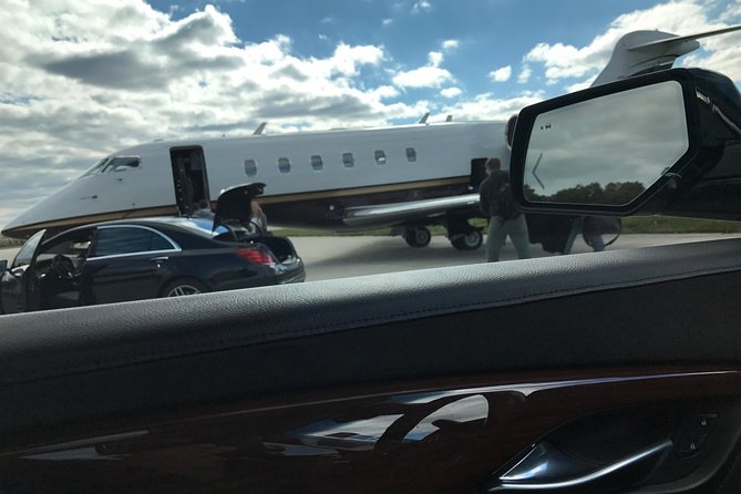 One-Way Private Airport Transfer by Sedan - My verdict on this Chicago airport sedan transfer