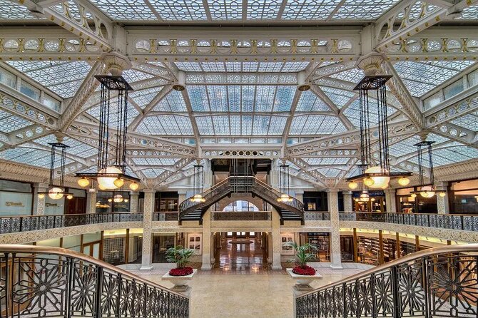 Private Chicago Architecture Walking Tour - Starting at the Marquette Building