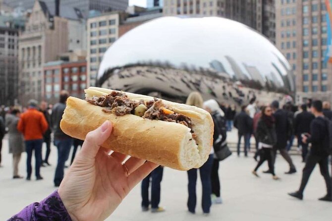 Private Chicago Foodie Tour - Garrett Popcorn makes an easy Chicago souvenir