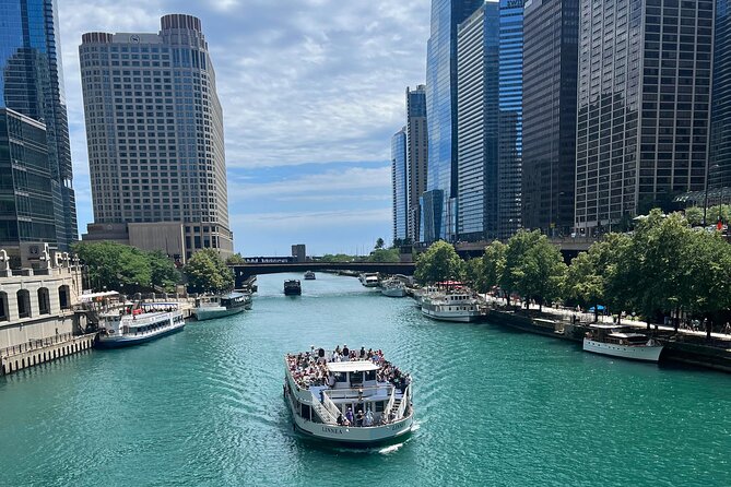 Private Downtown Chicago TV and Movie Sites Guided Walking Tour - Starting at 430 South Michigan Avenue