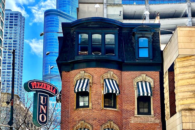 Retro River North Walking Tour - Redhead Piano Bar, neon, cocktails, and live music
