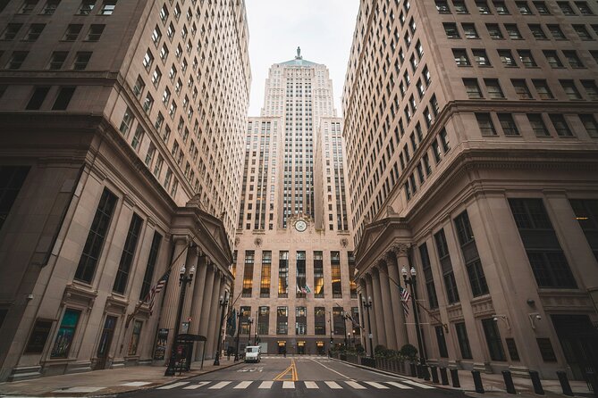 Self-Guided Chicago Loop Tour Explore the City at Your Own Pace - Calder, Picasso, and the Loop’s public art
