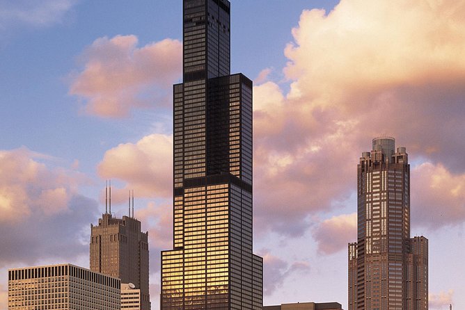 Skydeck Chicago: Pie in the Sky VIP Dinner at Willis Tower - How to make the evening go better