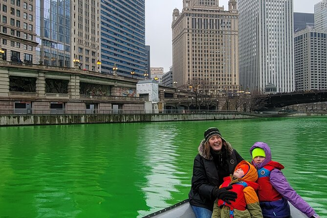 Small Group Lake Michigan Tour - Why a small boat changes your view of Chicago