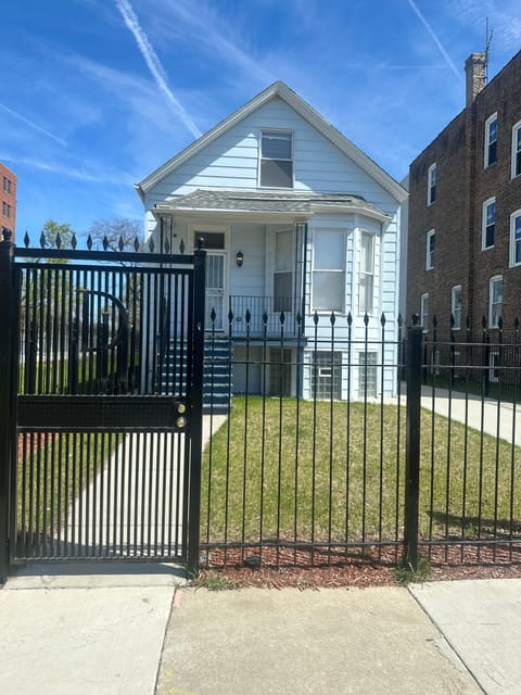 Soul House Tour - A Different Way to Read Chicago’s Black History