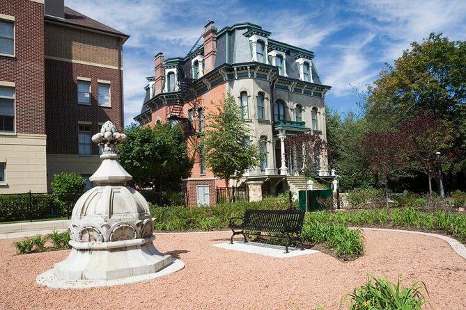 The Devil in the White City: A Haunting History Tour - Starting at the Congress Plaza Hotel