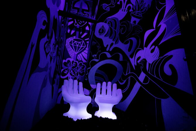 Trickery Chicago Magic Show - Key points to know before you go