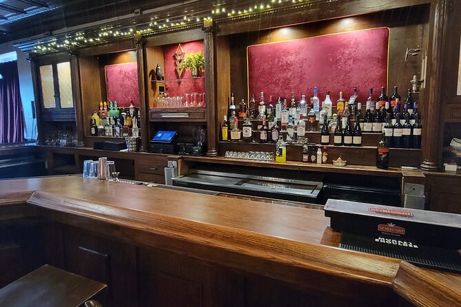 Vito's Vault Chicago finest dinner theatre speakeasy - My take: book it for the show, not only the steak