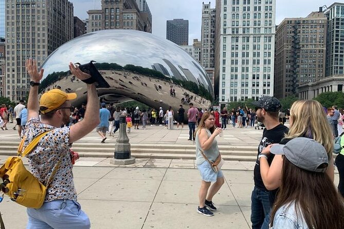 Walkin' with Colin: Chicago History-Mystery-Comedy-Tragedy Tour - The Rookery rewards a careful look