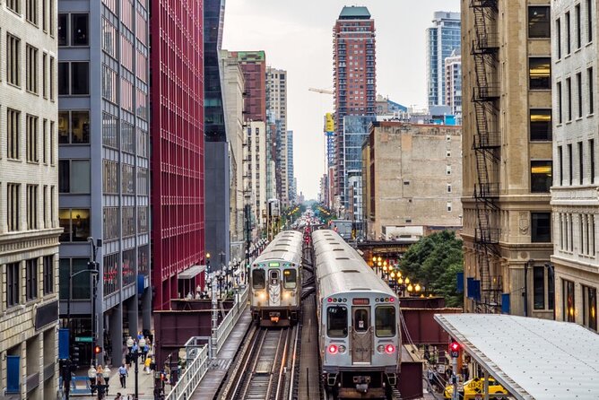 Walking Tour: Chicago's Loop - Home of the Modern Skyscraper - Key points at a glance