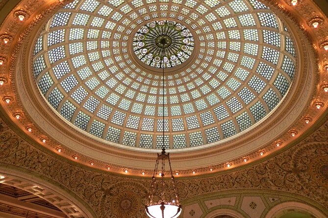 Walking Tour: Chicago's Loop - Home of the Modern Skyscraper - Riding the L from Quincy
