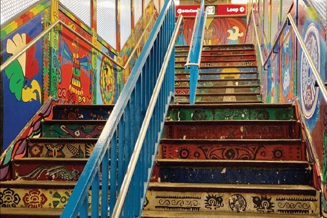 Walking Tour: Pilsen Chicago - Creativity & Community - The National Museum of Mexican Art in Pilsen