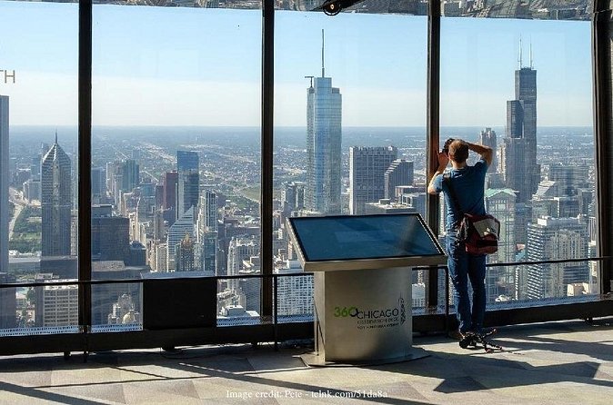 Welcome to Chicago: Private Half-Day Tour with 360 Observation Deck - Practical details that affect your day